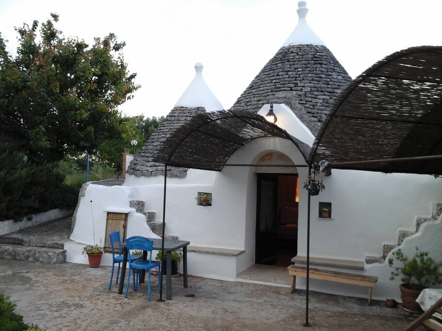 Old Trullo entrance