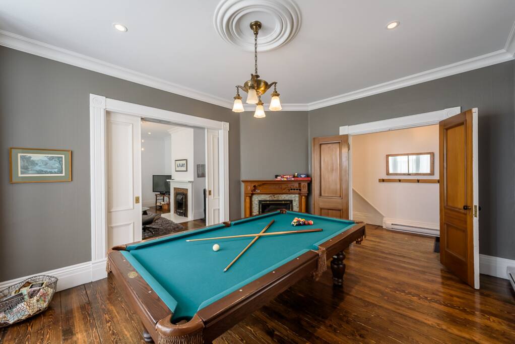 Slate pool table