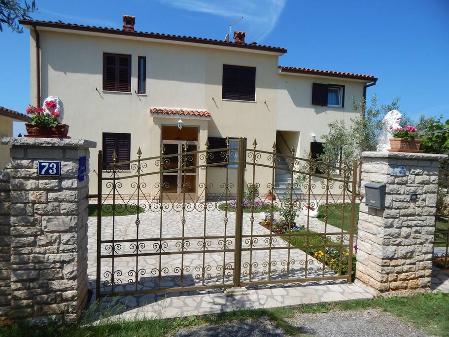 Prednji dio kuće