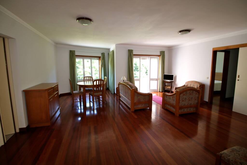 Sala de estar e jantar