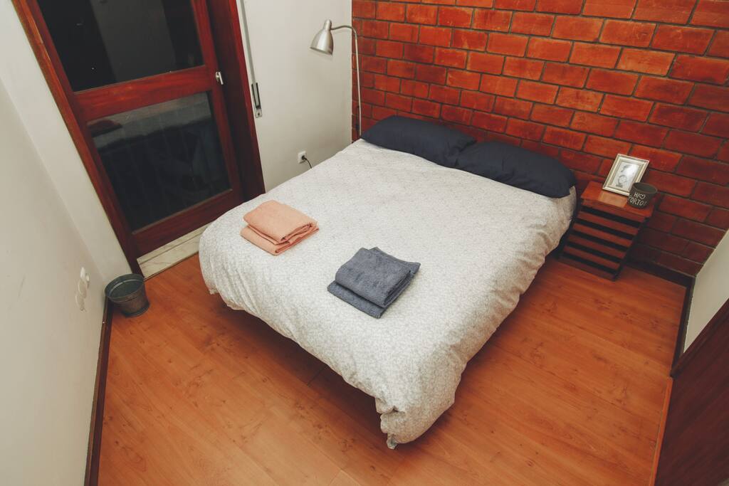 Room 2