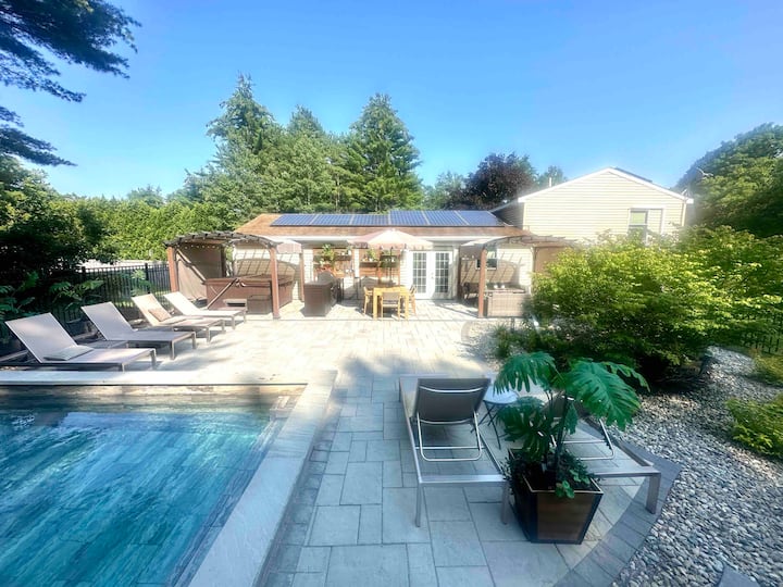 Lake Vacation Rentals with a Pool New York, United States Airbnb