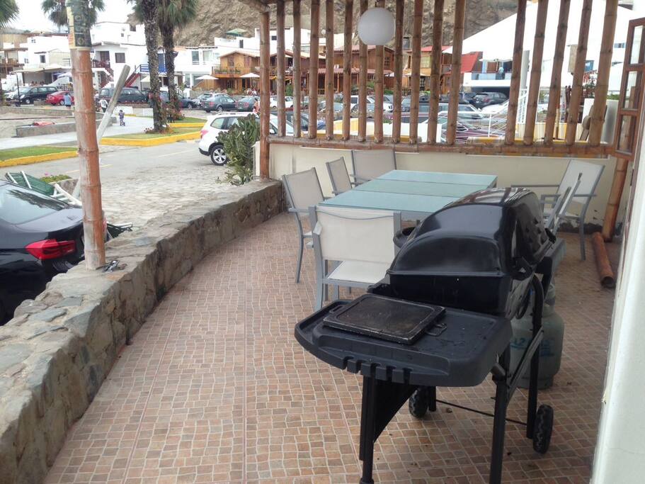 Terraza y parrilla