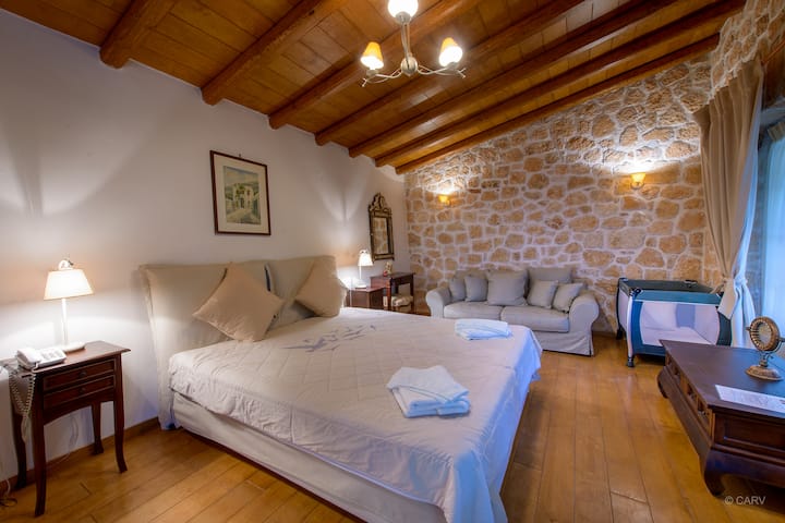 Villa Konstantia