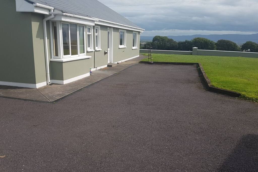 Spacious back garden
