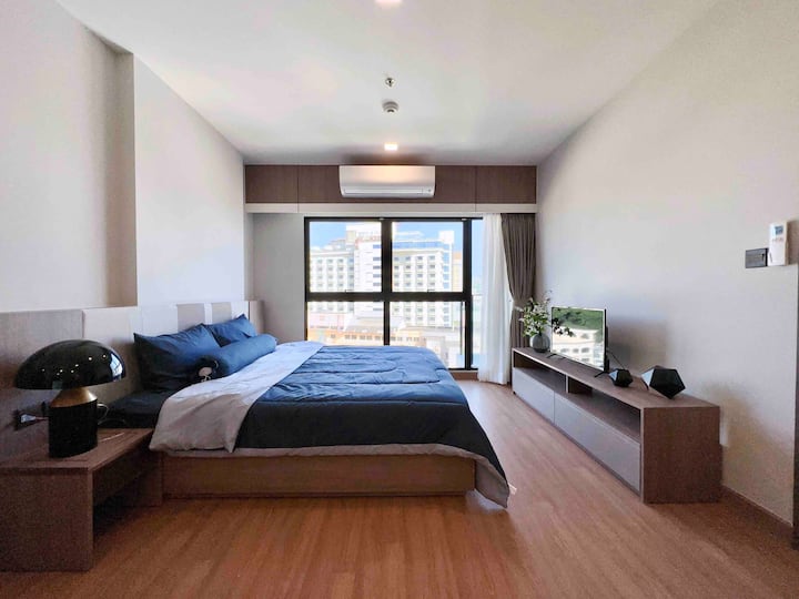 ห้องนอนใหญ่