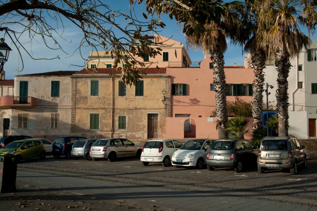 Stabile dove è ubicata "La Casina".