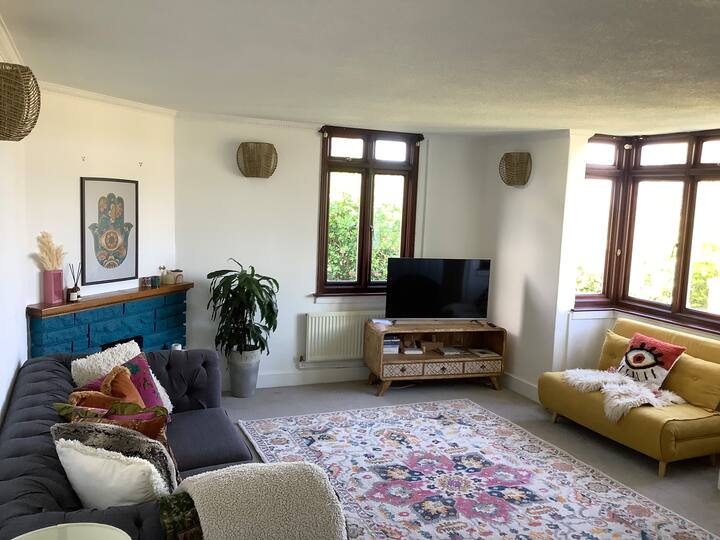 Beautiful 4 Bedroom Sea View House - Perranporth