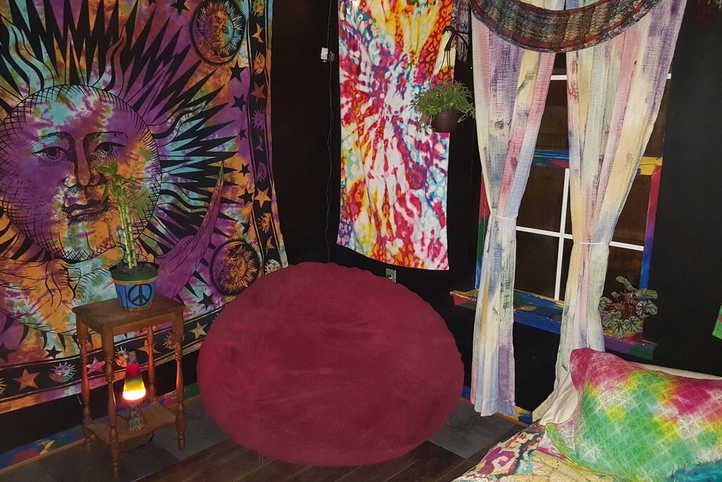 Giant bean bag and lava lamp.