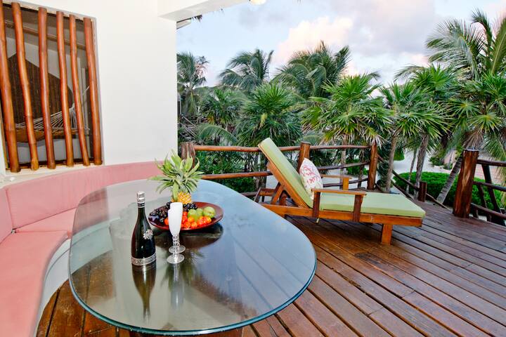 Luxurious Villa Pearl, ocean views, Gold Standard gallery image 5