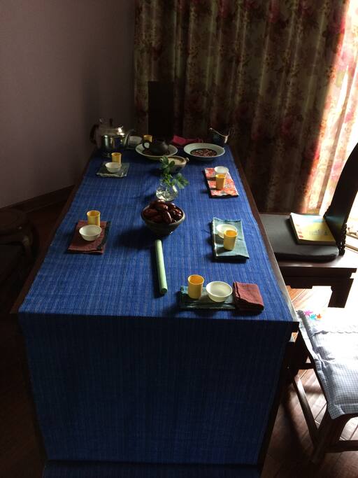 品茶台