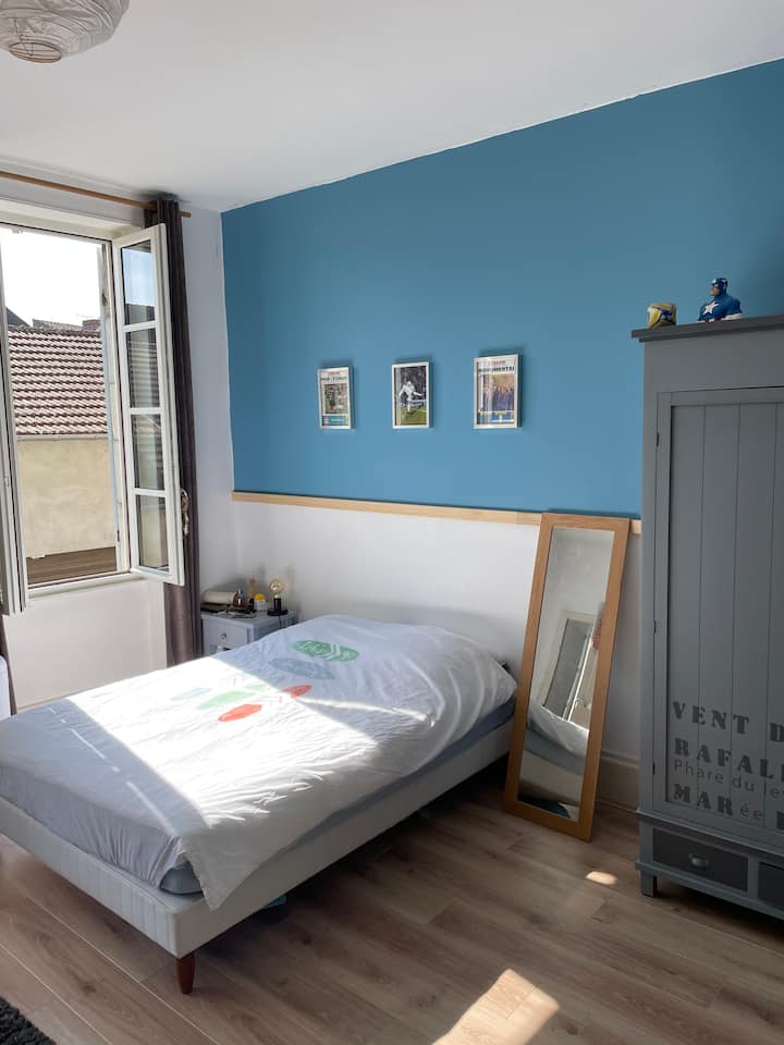 ห้องนอน 2 พร้อมเตียงคู่