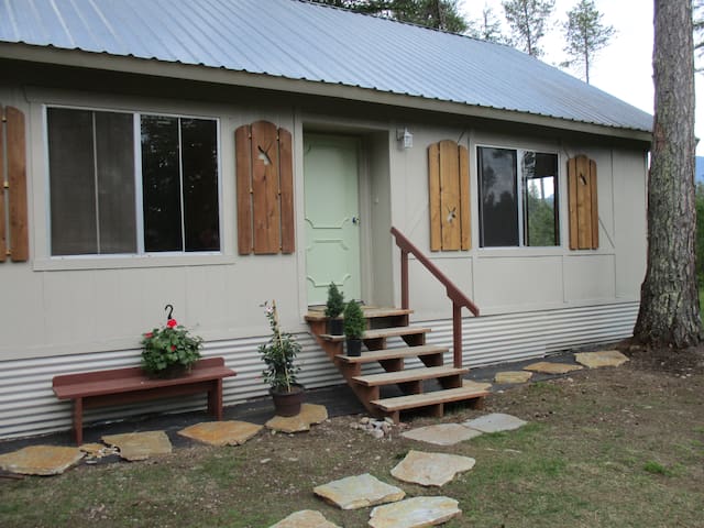 Airbnb West Glacier Vacation Rentals Places To Stay
