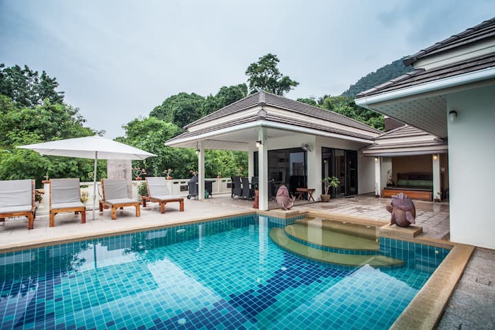 Sea View Villa With Private Pool