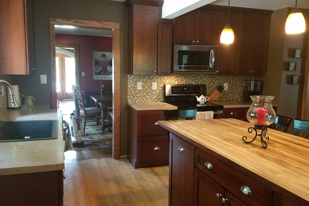 Fully equipped kitchen