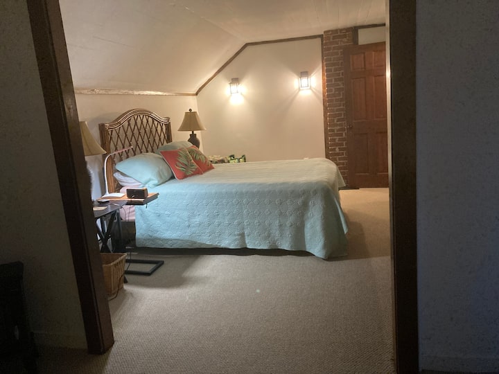 ห้องนอนใหญ่ 