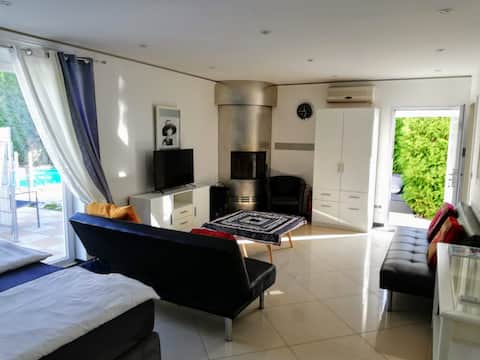 Luxury suite exclusively by the pool