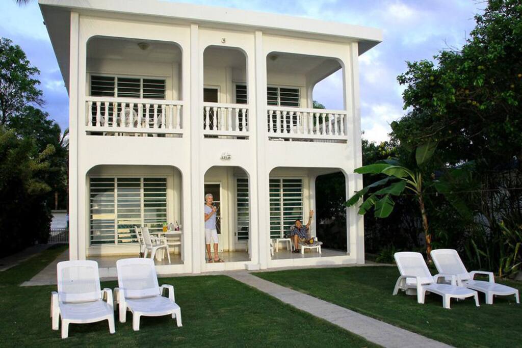 This is Casa Playa, que casa tan linda!