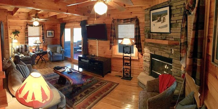Hot Tub Cabin In Echota. Near All Fun Spots! - Sevierville, TN