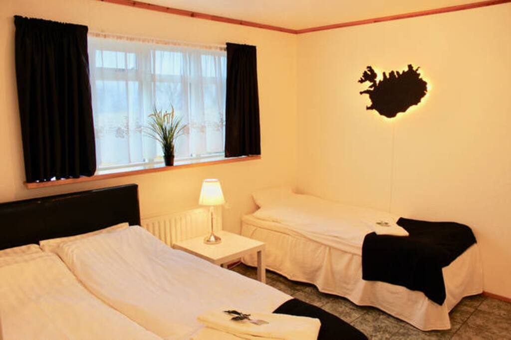 Northern lights room