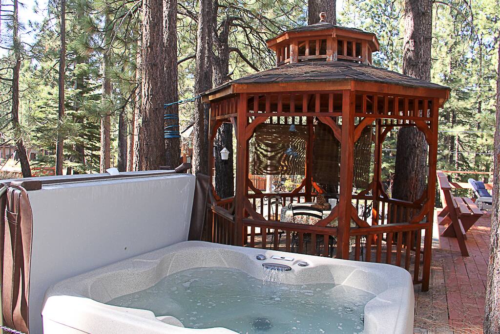 New Jacuzzi and Gazebo area