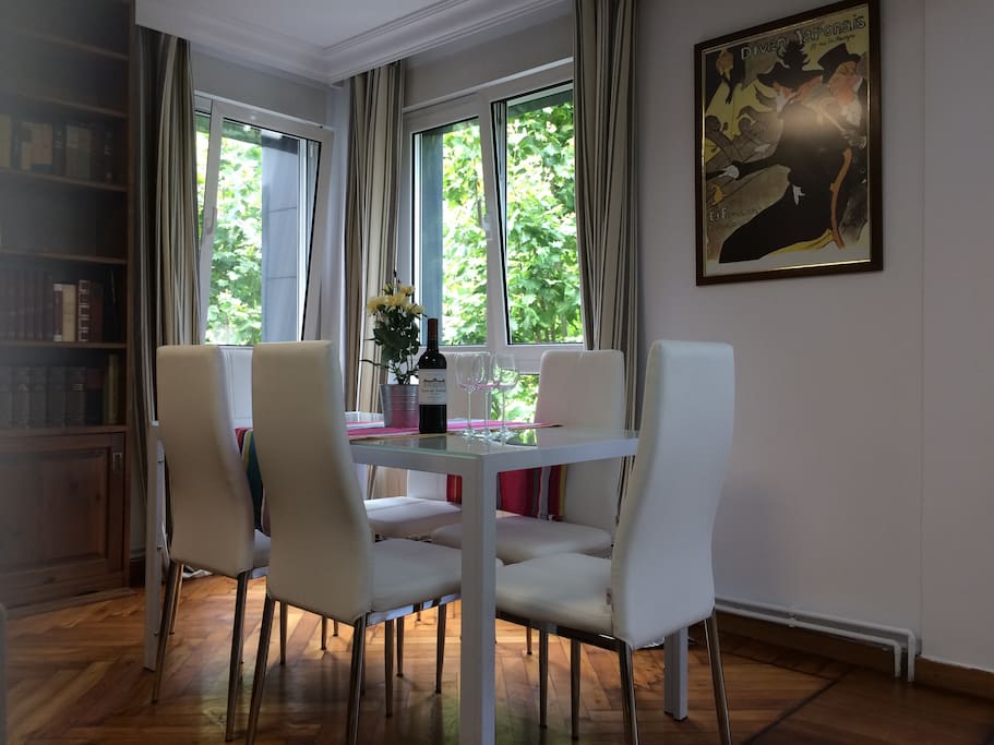 dining table