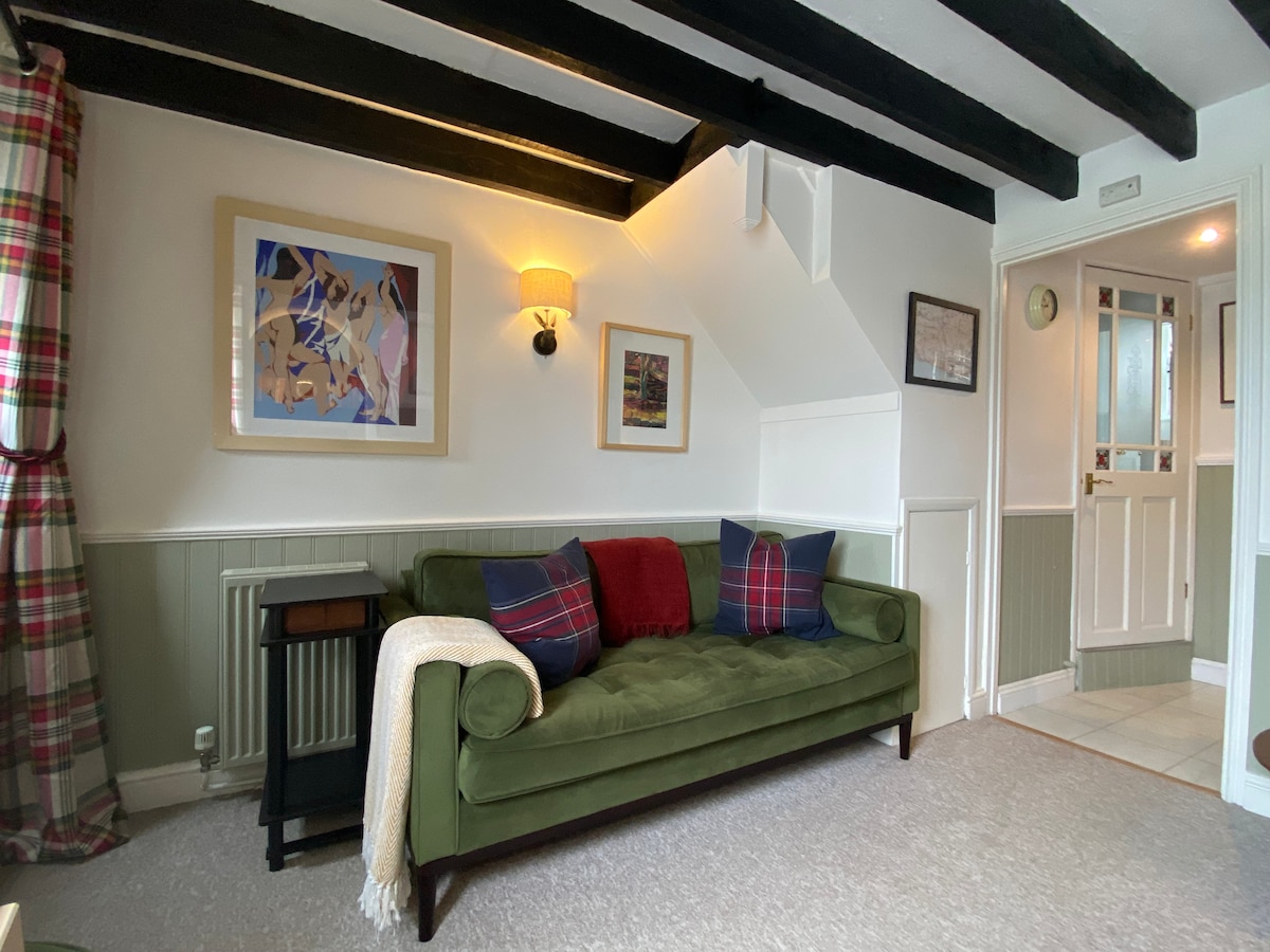 Top performing Airbnb: Deal Cottage - a cosy getaway for two in Swanage