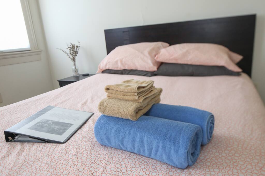 Our personal guest book will help you enjoy your stay like a local with recommendations of our absolute favorite things to do in New Orleans.