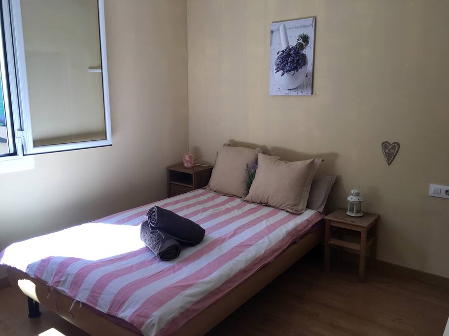 Cozy and light full room