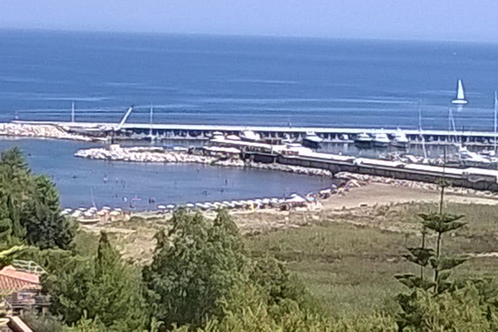 Il panorama visto dalla terrazza