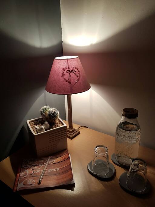 Lamp for bedtime read