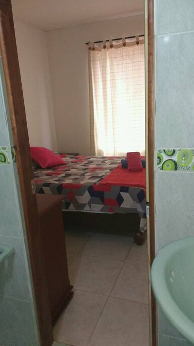 Cuarto principal con baño