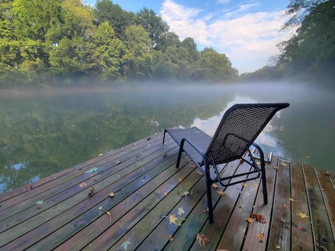 THE Little Red River Place 🎣