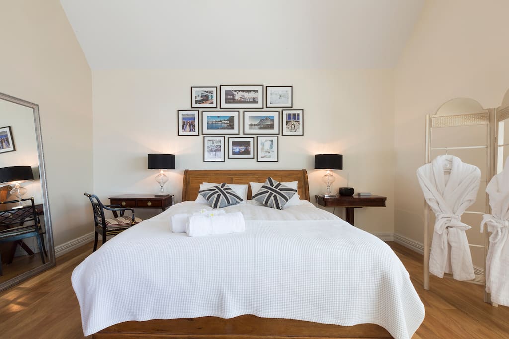 King size master bedroom with double shower ensuite