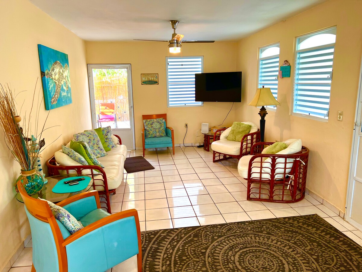 Successful Airbnb property: ❤️PRIVATE POOL,Beach home,BioBay Tour walk distance in Las Croabas