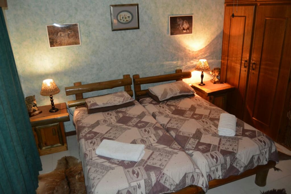Eagle Room