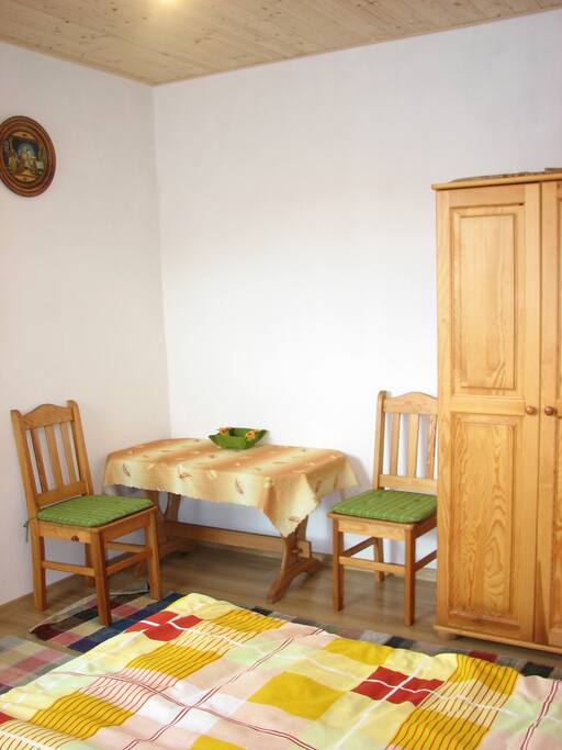 Room1
