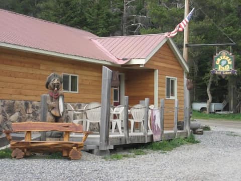 Colter's Cabin Yellowstone Getaway, Cooke City, MT