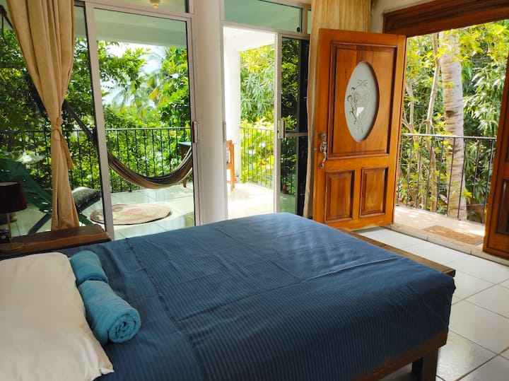 Beautiful studio apartment with two private terraces