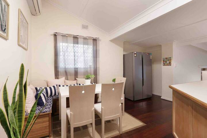 South Perth Cottage Retreat gallery image 2