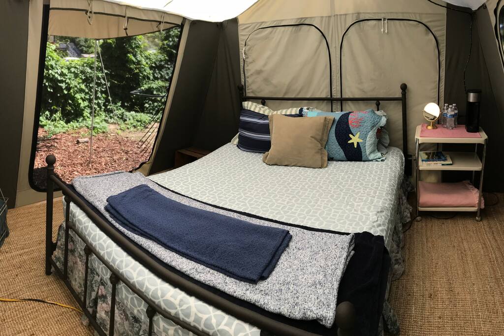 Queen Bed