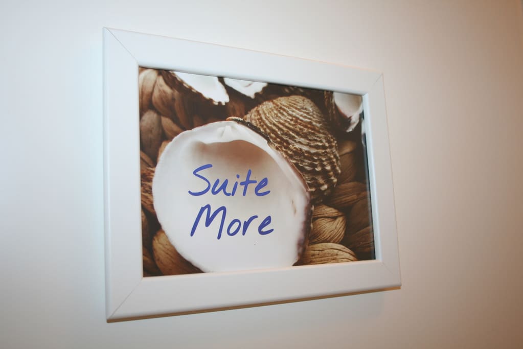 Suite More