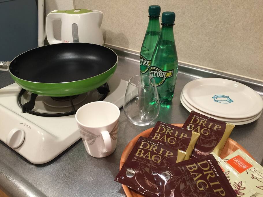 スパークリングウォーターとコーヒーをプレゼント!