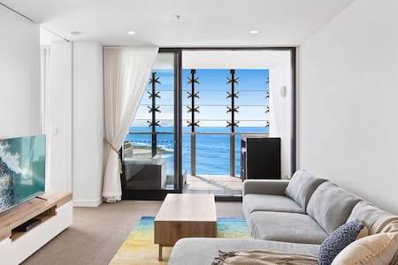 Exceptional Beach views - Luxury apartment
