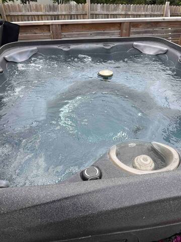 Ferris Hideaway gallery image 4