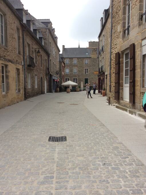 La rue de l'Ecole