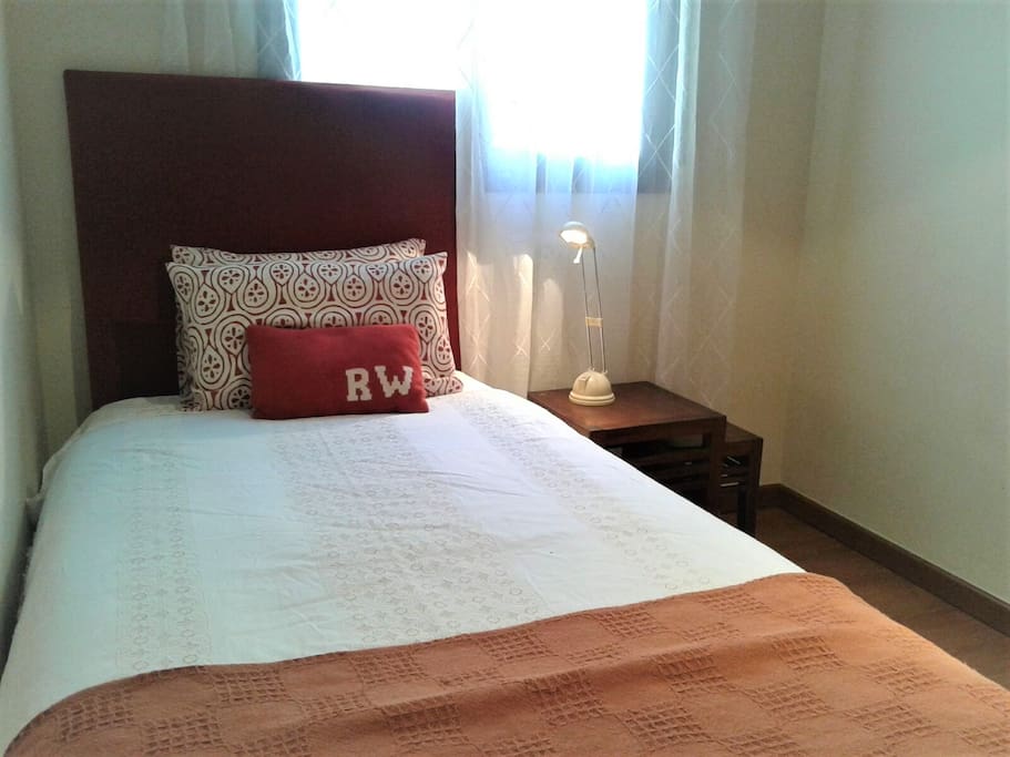 Room 1 pax