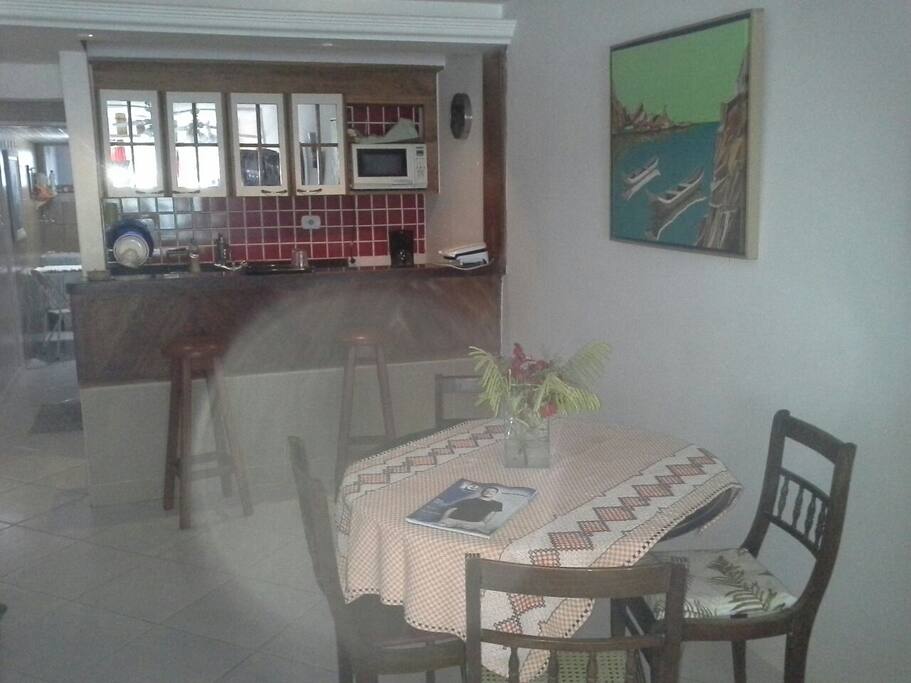 Sala 2 cozinha em anexo