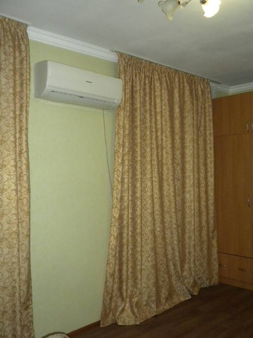 Комната,кондиционер