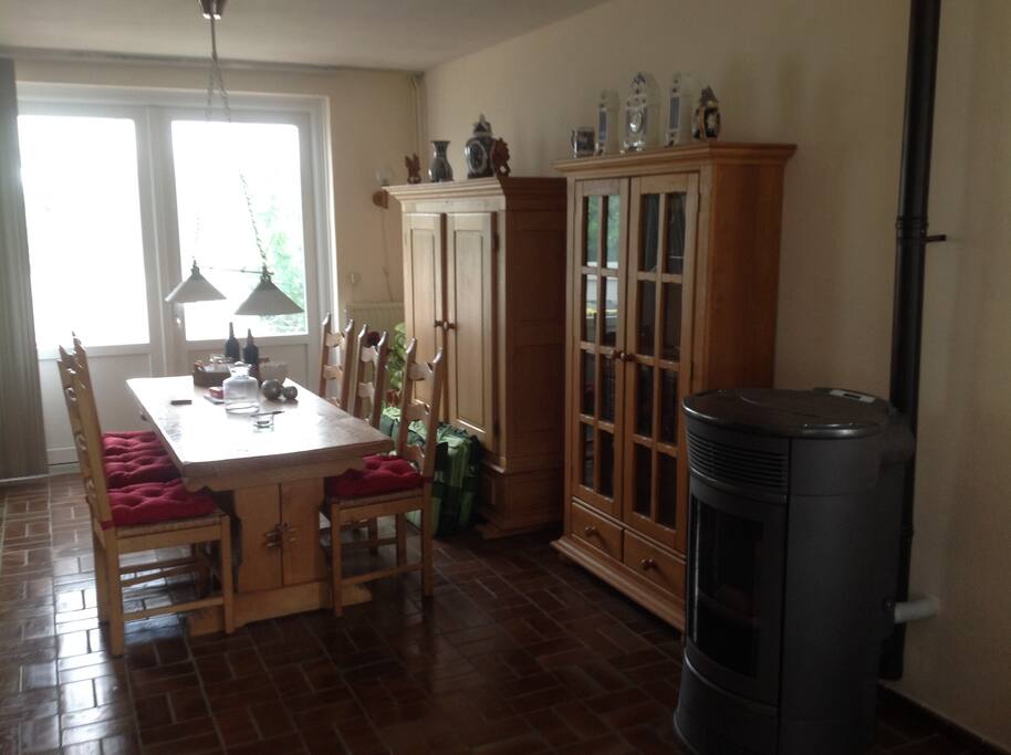 Woonkamer achter